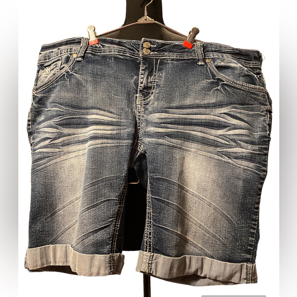 Amethyst Jeans Plus Size Women's Distressed Cuffed Denim Stretch Shorts